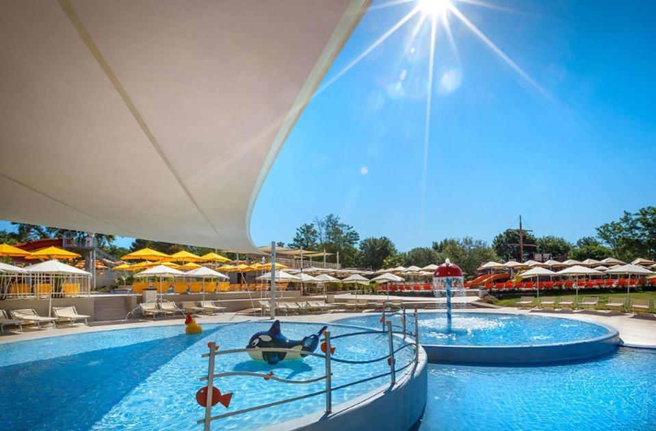Easyatent Safari Tent Lanterna Cervar-Porat Exterior photo