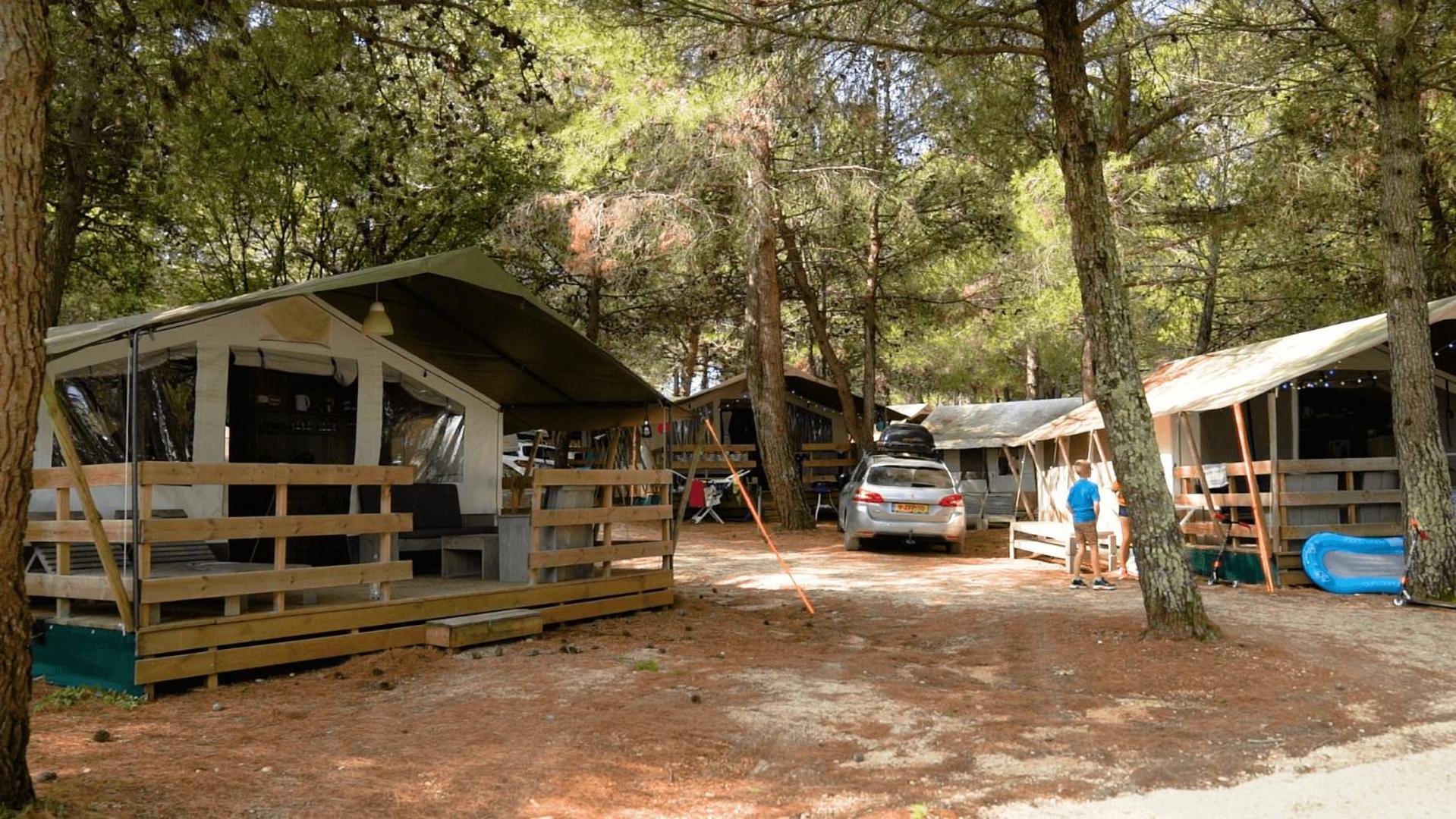 Easyatent Safari Tent Lanterna Cervar-Porat Room photo
