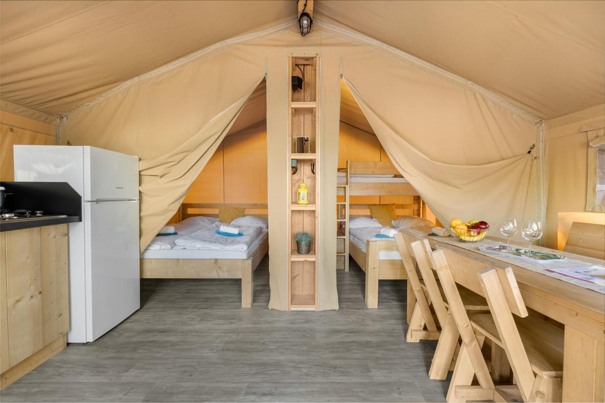 Easyatent Safari Tent Lanterna Cervar-Porat Room photo