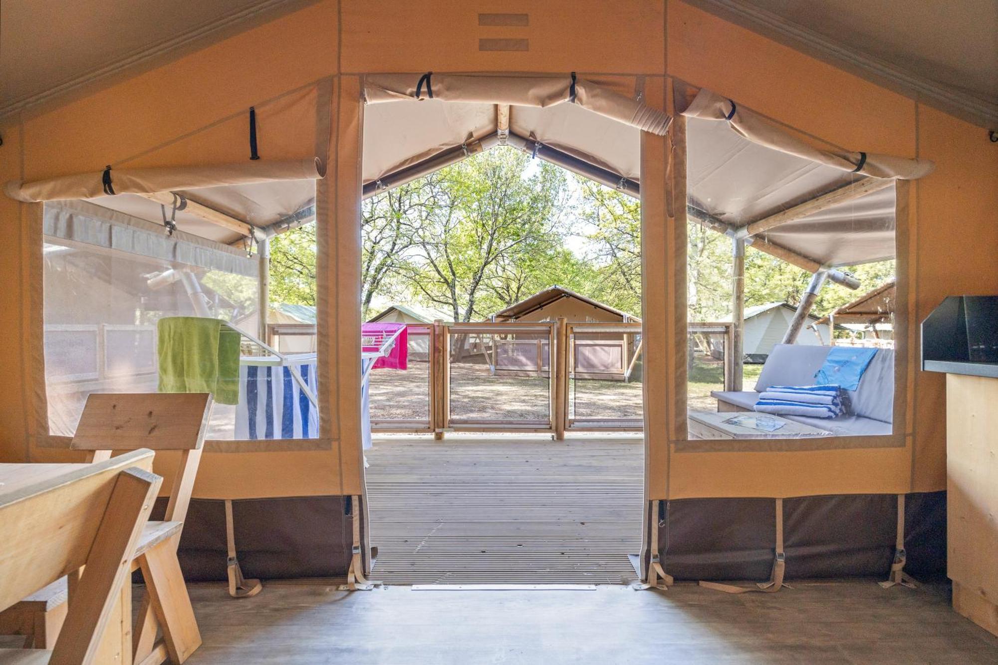 Easyatent Safari Tent Lanterna Cervar-Porat Room photo