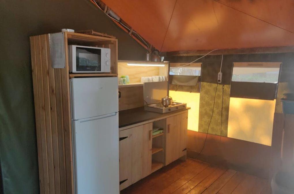 Easyatent Safari Tent Lanterna Cervar-Porat Room photo